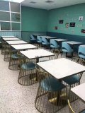 <b>港式茶餐廳桌椅案例！</b>
